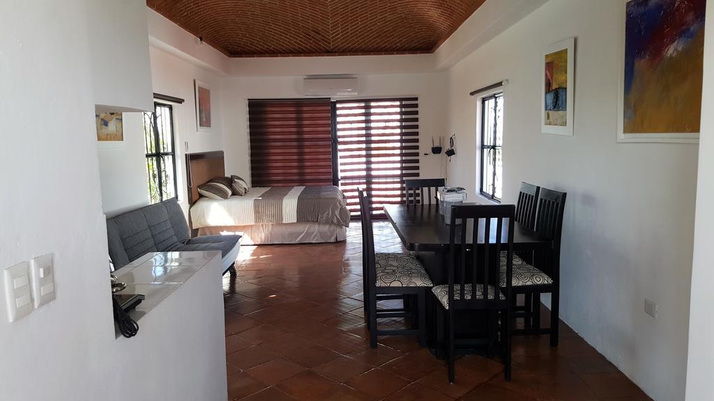 Suites Rosas Канкун Екстериор снимка